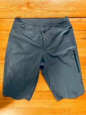 Patagonia Women's Teal-Green Bike Shorts with Thigh Zip